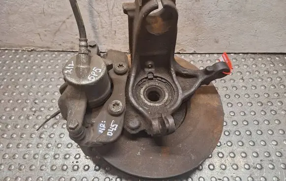 Peugeot 207 Front wheel hub spindle knuckle S17986045 5P5