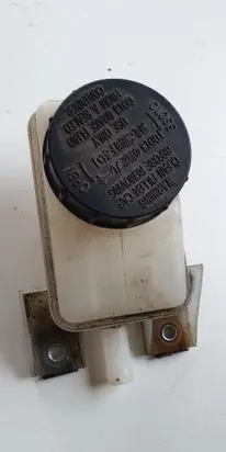 Nissan Murano Z51 Brake fluid reservoir 