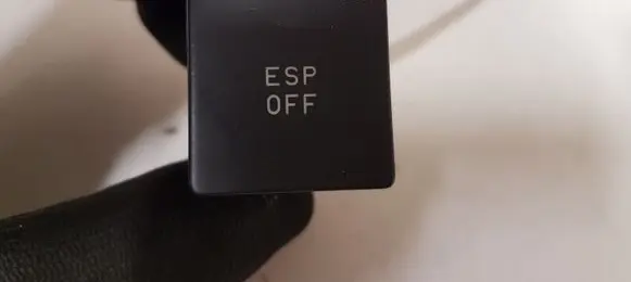 ESP (stability program) switch