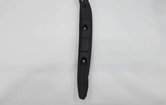 Audi A5 Fender end trim 8B3821112