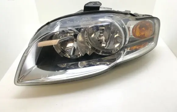 Audi A4 S4 B7 8E 8H Headlight/headlamp 8E0941003AK