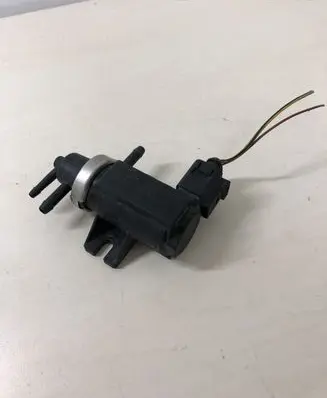 Seat Toledo II (1M) Turbo solenoid valve 1J0906627