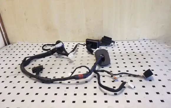 Hyundai i40 Front door wiring loom 916003Z180 919812T100