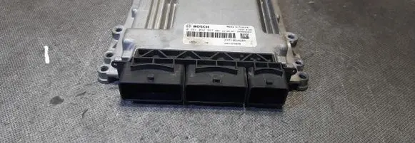 Renault Talisman Engine control unit/module ECU 237106468R