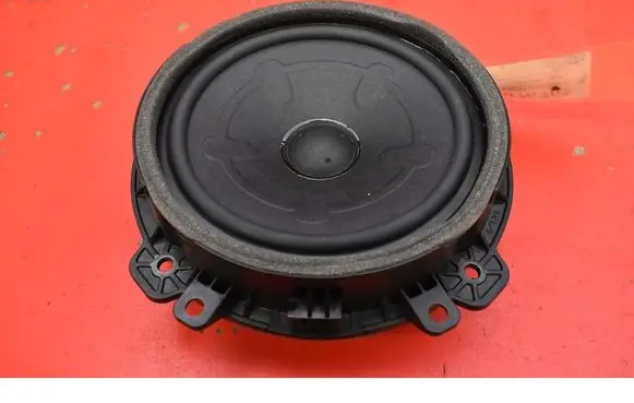 KIA Sportage Subwoofer speaker 96330R2000