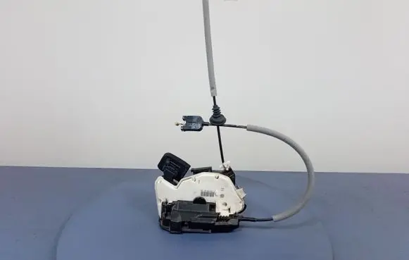Skoda Rapid (NH) Rear door lock 5E0839016C