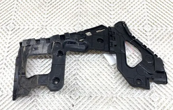 Audi Q8 Rear bumper mounting bracket 4M8807453
