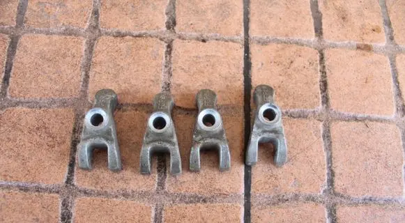 Opel Vectra C Fuel Injector clamp holder XXX