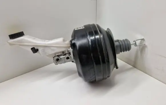 BMW i3 Brake booster 6799927