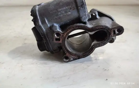 Renault Trafic II (X83) Throttle valve
