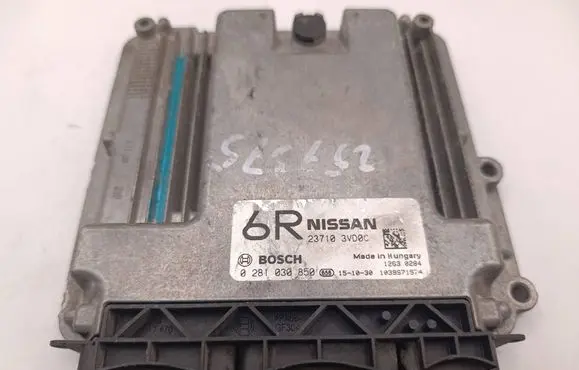 Nissan Note (E12) Engine control unit/module 237103VD0C 0281030850 1039S71574