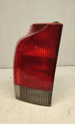 Volvo V70 Rear/tail lights 9154497 9154501