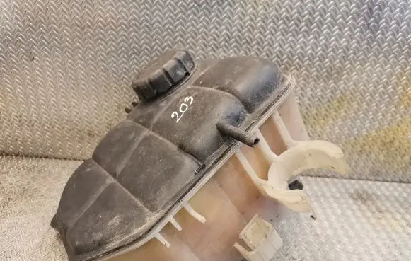 Mercedes-Benz C W203 Coolant expansion tank/reservoir 2035000049