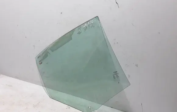 Volvo S60 Rear door window glass 31468114