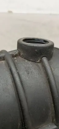 BMW 7 E32 Air intake duct part 1722847