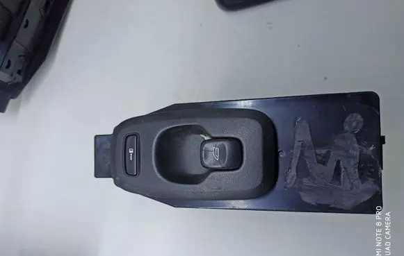Volvo XC90 Electric window control switch 30739981