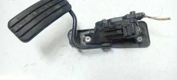 Renault Espace - Grand espace IV Accelerator throttle pedal 8200007513