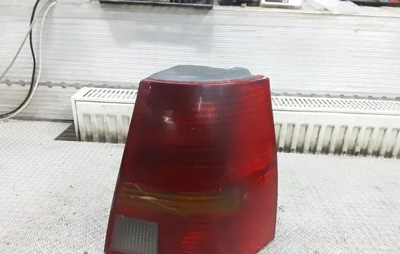 Volkswagen Golf IV Rear/tail lights