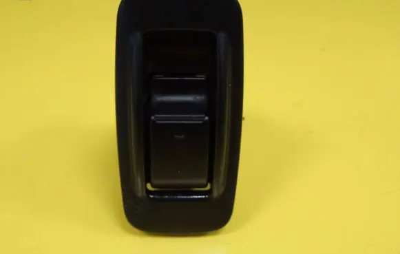 Toyota Corolla Verso E121 Electric window control switch 54035228