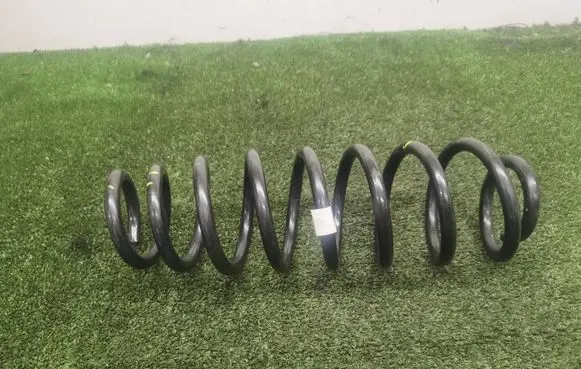 KIA Sportage Rear coil spring 55350J7XC0
