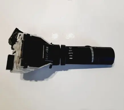 Nissan Navara D40 Tailgate/trunk/boot open switch 245D4044
