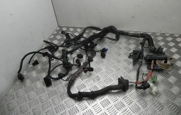 BMW X1 E84 Engine installation wiring loom 7802194 VD19421 DEFEKTAS
