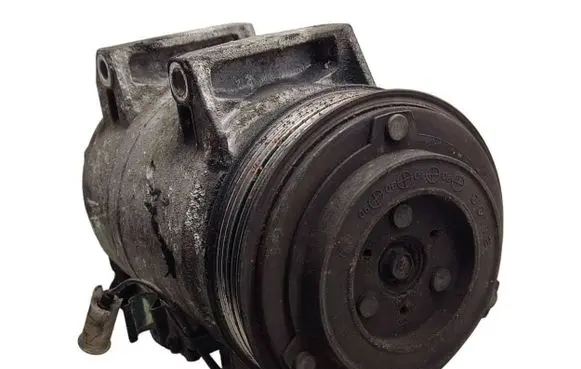Volvo XC90 Air conditioning (A/C) compressor (pump) P30761388