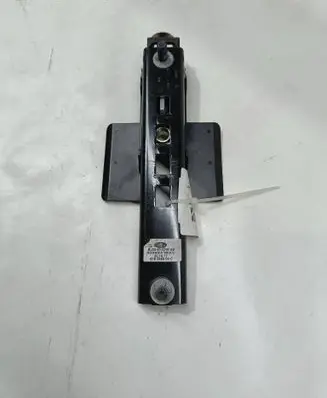 Land Rover Range Rover Evoque L538 Seat belt adjustment rail BJ32611C46AB 618568800C