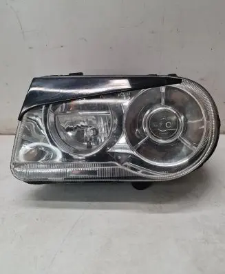 Chrysler 300 - 300C Headlight/headlamp 89032133 07261910