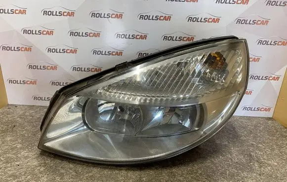 Renault Scenic II - Grand scenic II Headlight/headlamp 15810300LI