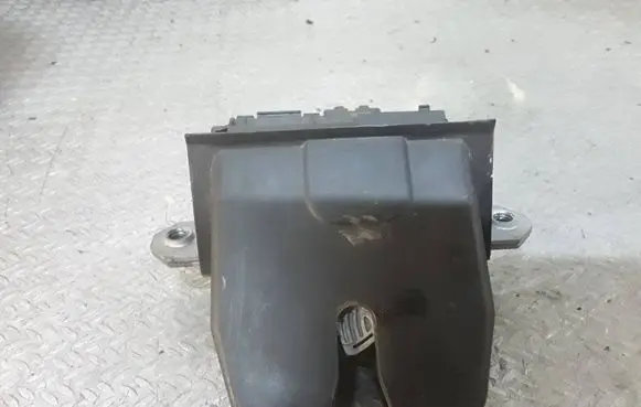 Ford Mondeo MK IV Tailgate/trunk/boot lock/catch/latch 6M51R442A66BA
