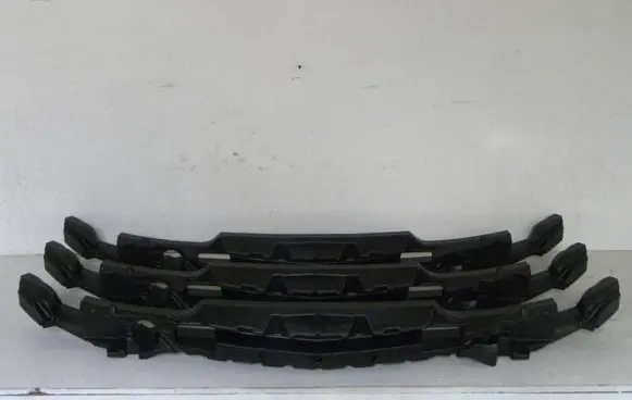 Front bumper foam support bar
