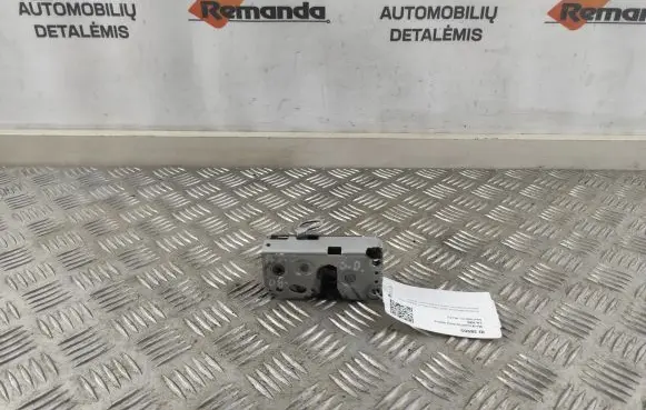 Iveco Daily 35 - 40.10 Sliding door lock 500329770