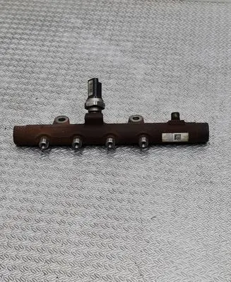Nissan Qashqai Fuel main line pipe 8200845671 5WS40154 A2C20001221