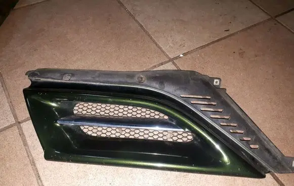 Alfa Romeo 166 Front bumper upper radiator grill 17232706902