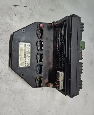 Mercedes-Benz E W212 Fuse module A2129006012