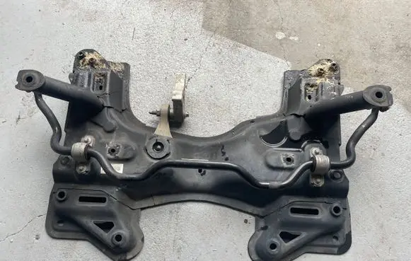 Alfa Romeo Giulietta Front subframe 0050521541