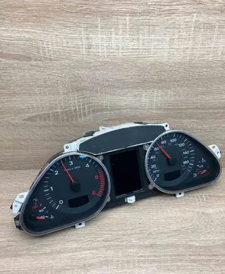 Audi A6 S6 C6 4F Speedometer (instrument cluster) 4F0920950L 4F0910900A