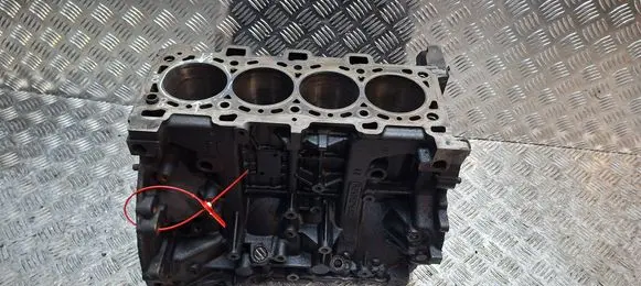 Renault Master III Engine block S27649843 M9T716