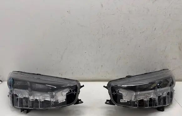Ford Mustang Mach-E Headlights/headlamps set LJ8B13E014EG LJ8B13E015EG LJ8B13B626BD