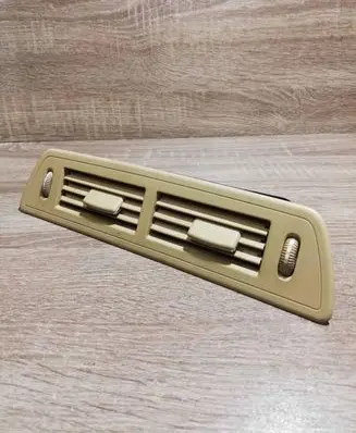 Mercedes-Benz ML W164 Rear air vent grill A1648301054