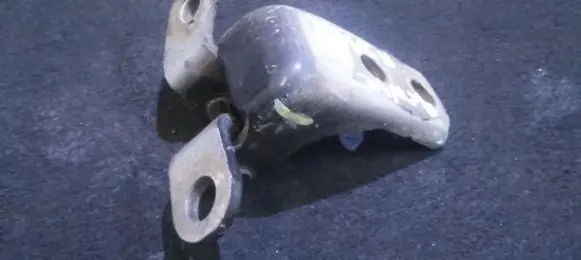 Honda Civic Tailgate/trunk/boot hinge 331lad1e