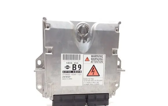 Nissan X-Trail T30 Engine control unit/module 23710ES67B 2758004544 5800454