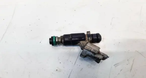 Nissan X-Trail T30 Fuel injector FBJC100