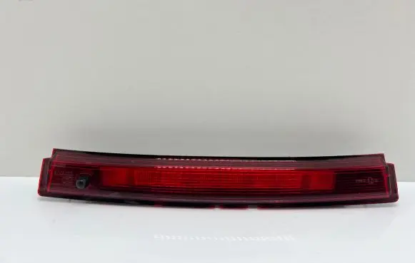 Nissan Micra K14 Third/center stoplight 265902759R 90023917 2240112017