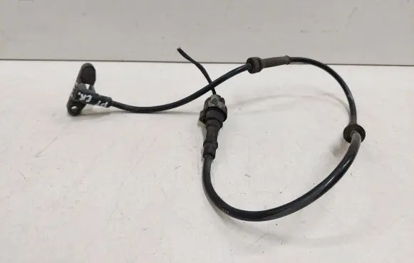 Chrysler PT Cruiser ABS brake wheel speed sensor 05273332AC 2507116048A 73071600484