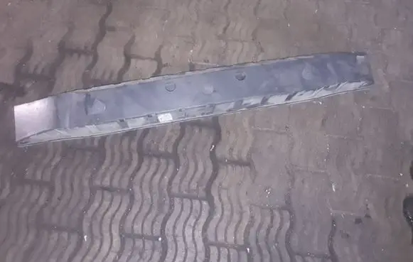 Volvo S80 Front bumper mounting bracket 30655174 30698551
