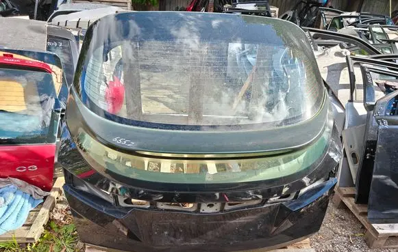 Honda Civic Tailgate/trunk/boot lid