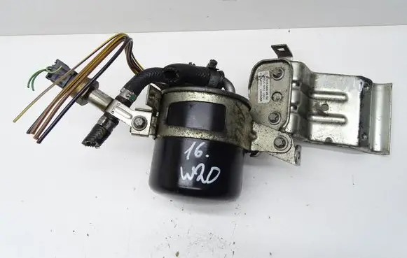 Mercedes-Benz A W176 Fuel filter housing A6450900652