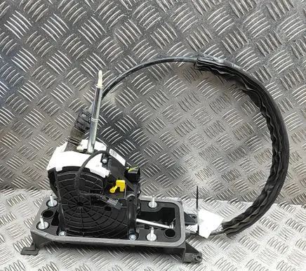 Seat Ateca Gear shifter/selector 5Q2713023CD 5K0713079